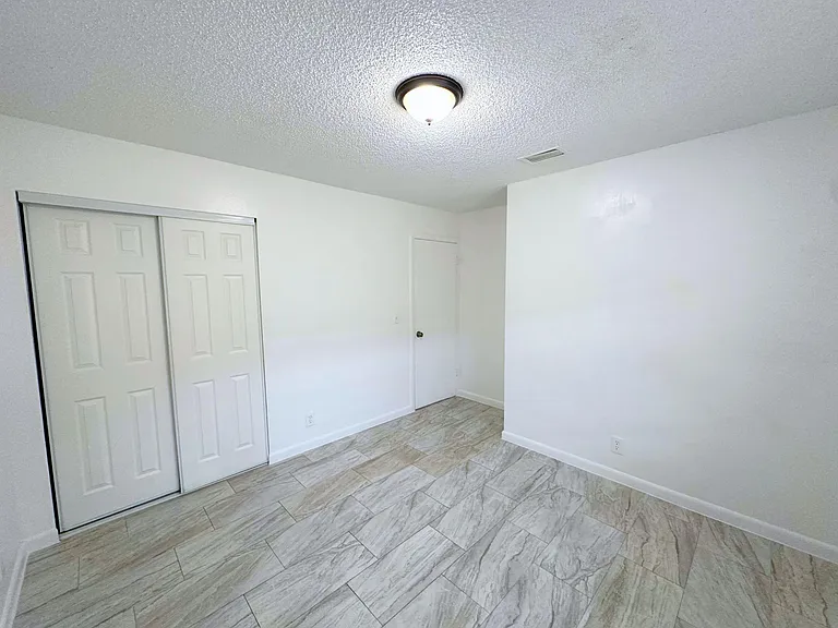 329 Melody Ln — Photo 2
