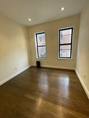 Rented by Avenues Real Estate | media 24