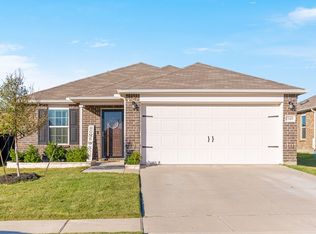 1345 Trace Dr, Aubrey, TX 76227