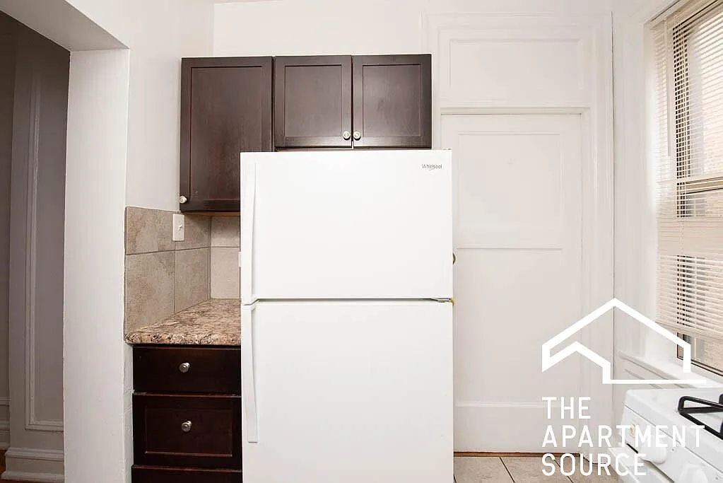 1365 West Estes Avenue #1O — Photo 3