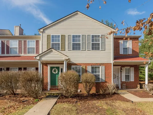 310 Bronze Leaf Dr, Christiansburg, VA 24073