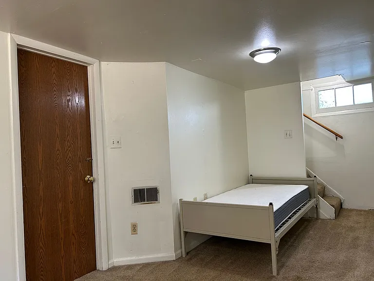 524 S Forest Ave — Photo 42