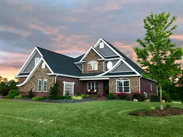 1510 Valley View Dr, Jasper, IN 47546