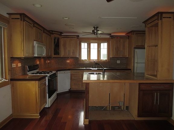 5th image of 9324 S 78th Ave