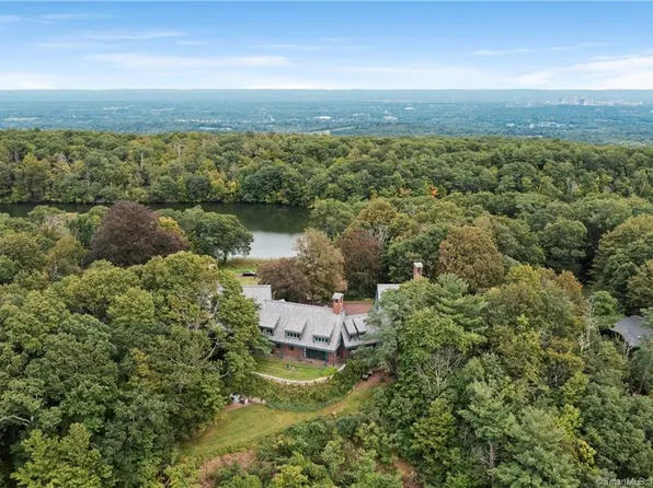 333 Montevideo Road, Avon, CT 06001