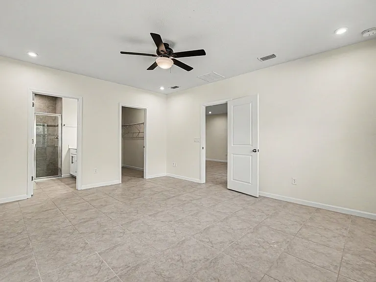 18267 Turning Leaf Cir — Photo 18