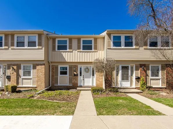 5254 Breeze Hill Pl, Troy, MI 48098