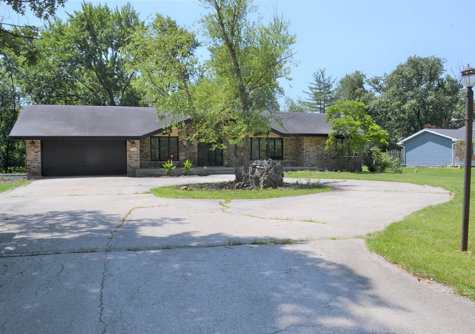 2113 W 34th St, Steger, IL 60475 Zillow