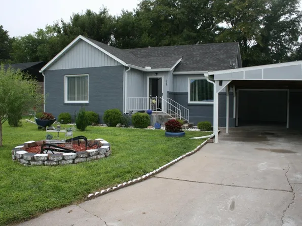 205 N Murphy St, Sublette, KS 67877