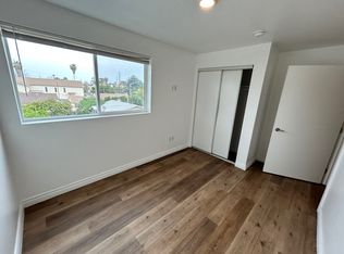 9515 Compton Ave, Los Angeles, CA 90002