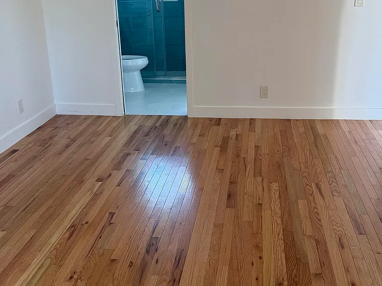 560 Hamilton St #11 — Photo 15