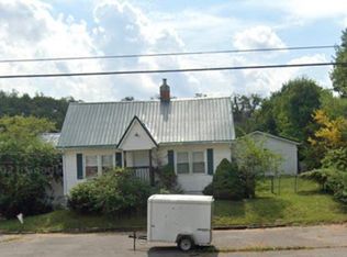 970 Radford St #A, Christiansburg, VA 24073