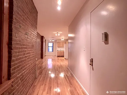 Rented by Sovereign Associates | media 2