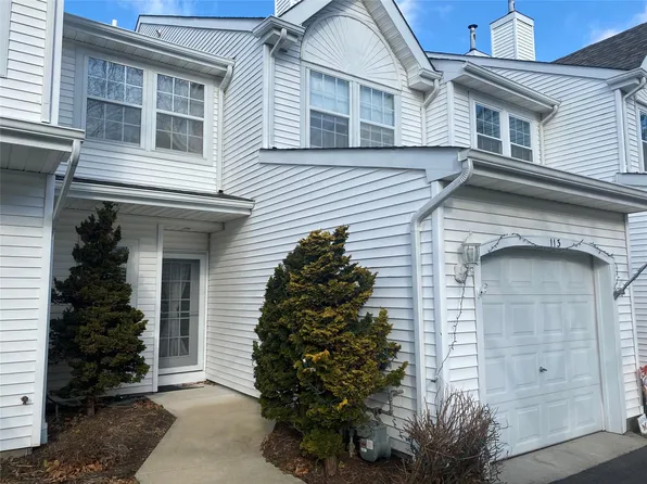 (undisclosed Address), Bayport, NY 11705