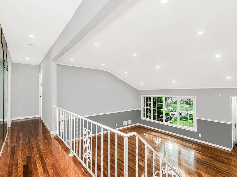 90 Patton Dr — Photo 33