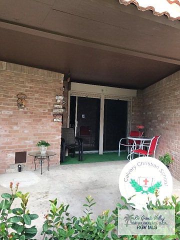 1st image of 1400 Palm Valley Dr #8