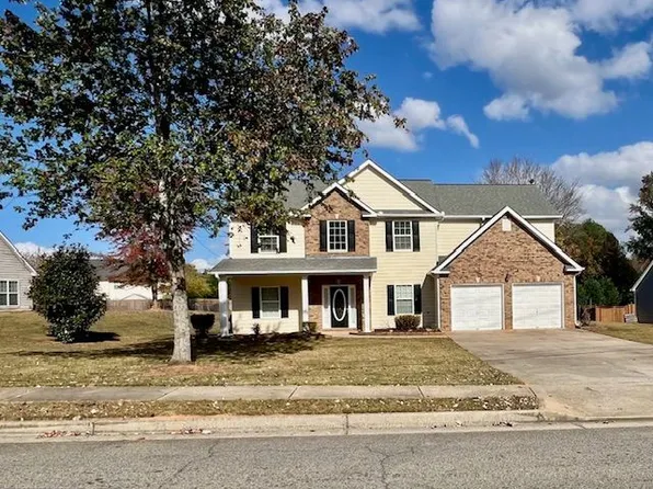 93 Fears Dr, Hampton, GA 30228