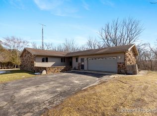 13544 Kenowa Ave, Kent City, MI 49330