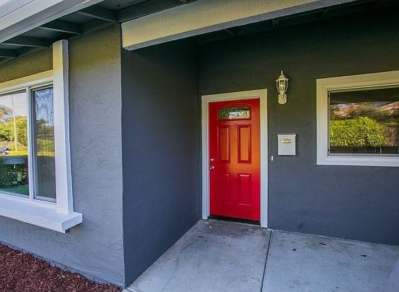 5th image of 521 Toyon Ave