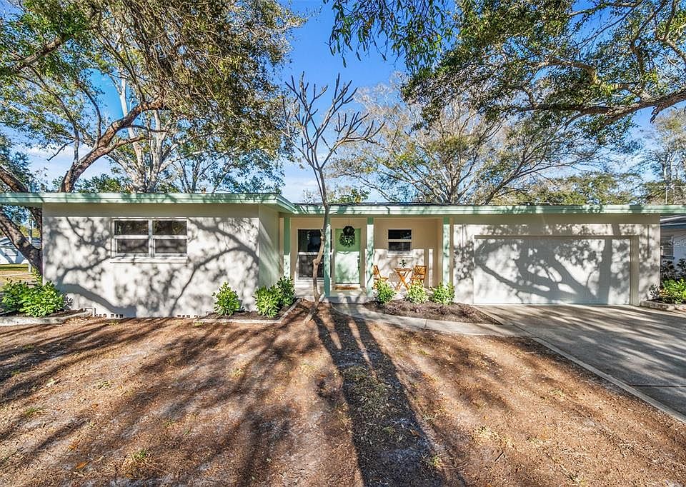 1st image of 1535 S FREDRICA AVENUE