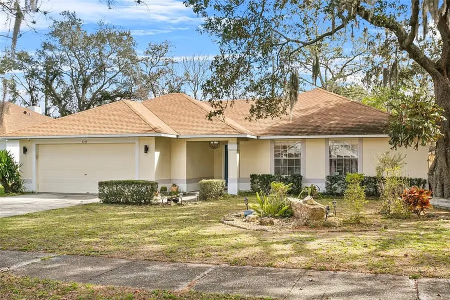5149 Clarion Oaks Dr — Photo 3