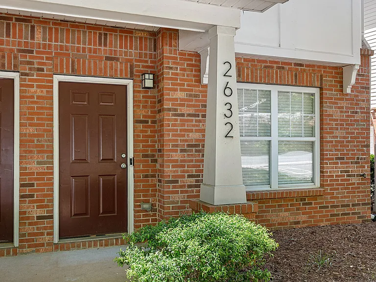 2632 Weddington Ave — Photo 28