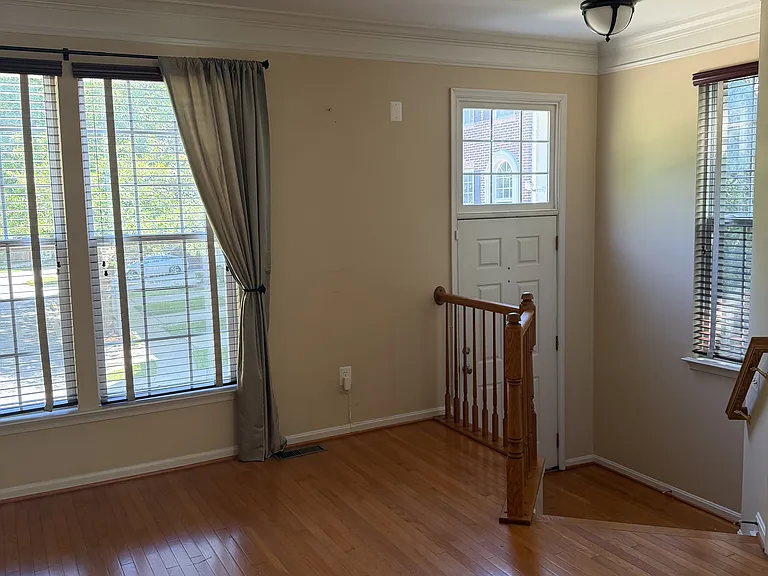 737 Parev Way #1 — Photo 2