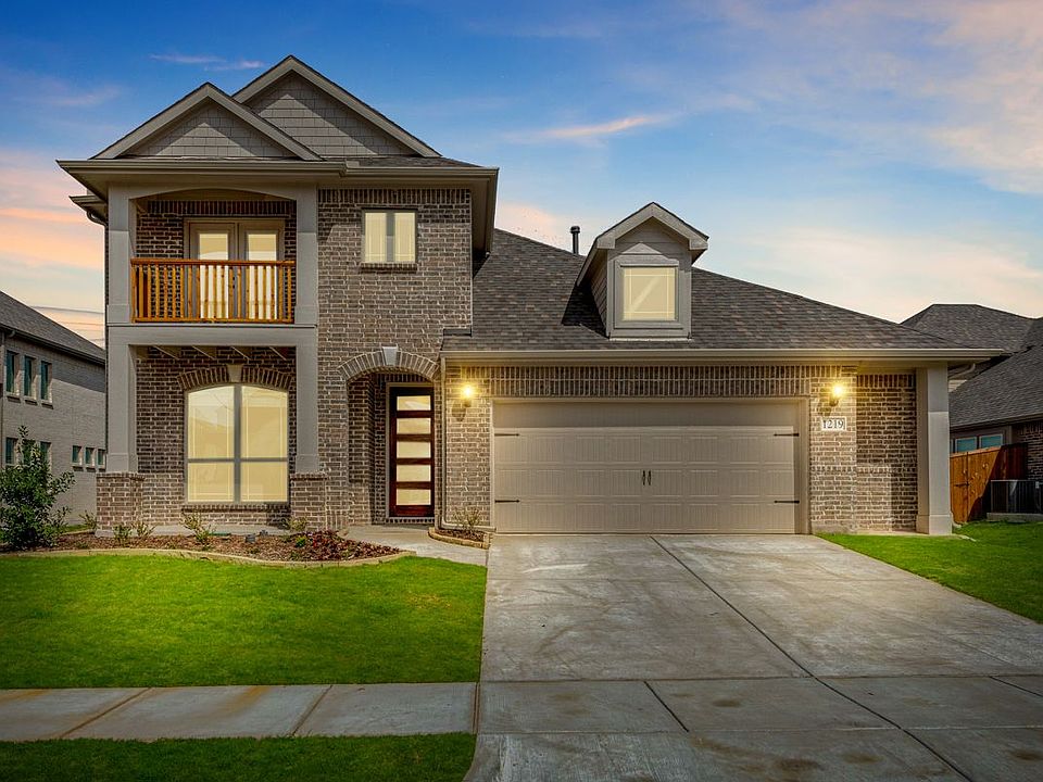 1st image of 1219 Stoneleigh Pl