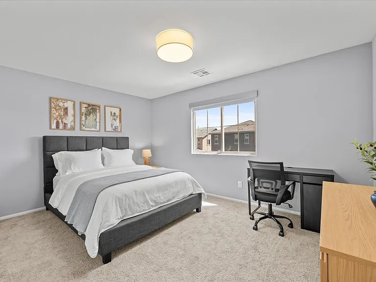 8524 Blazing Desert Ave — Photo 26