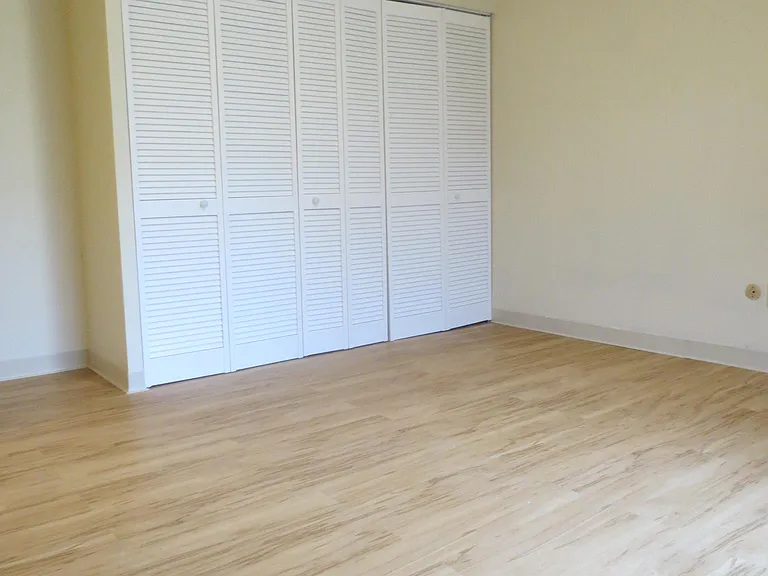 6350 Forward Ave #11 — Photo 23
