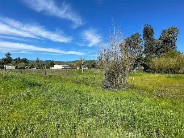 1025 Laurel Ave, Sonoma, CA 95476