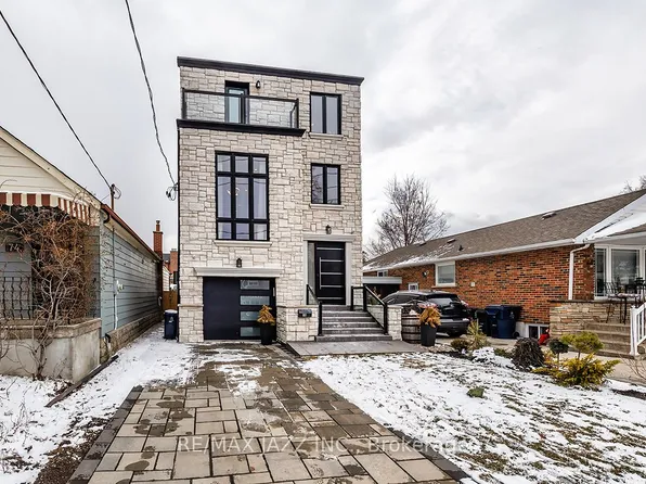 76 Haverson Blvd, Toronto, ON M6M 3J9