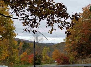 385 Rabbit College Rd, Petersburg, NY 12138