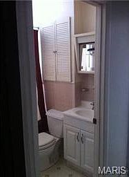 2nd image of 7739 Elton St