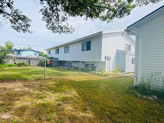 3rd image of 31 Evergreen Dr