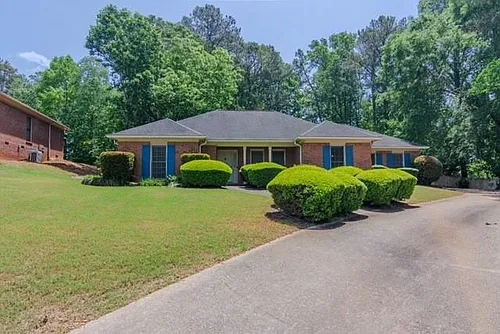 2120 Weatherstone Cir SE Photo 1