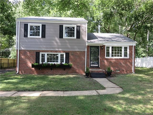 1st image of 9300 Minna Dr
