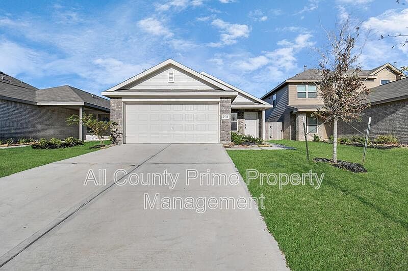 1st image of 7511 Birch Harvest Dr