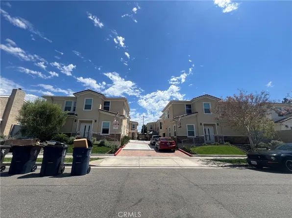 7796 Liberty Dr, Huntington Beach, CA 92647
