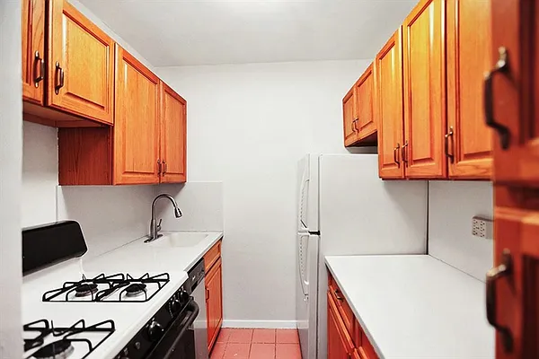 Sold by Citi Habitats | media 16