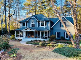 806 Pinehurst Dr, Woodstock, GA