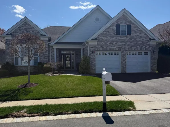 72 Masters Drive, Monroe, NJ 08831