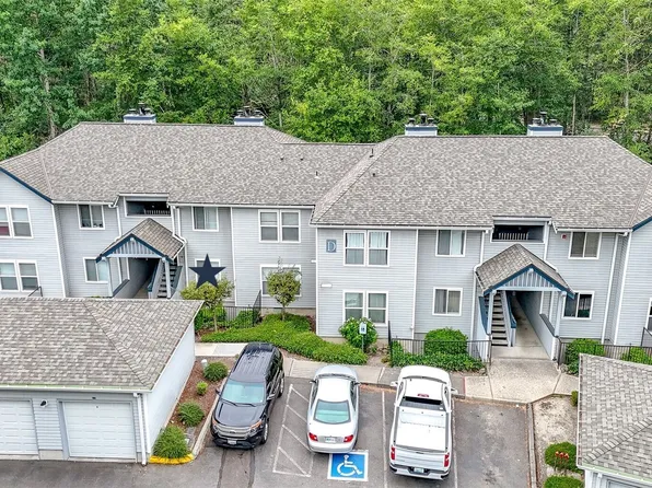 33020 10th Avenue SW #D102, Federal Way, WA 98023