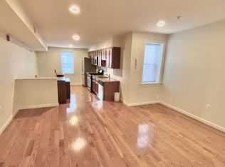 2338 Fitzwater St #3, Philadelphia, PA 19146