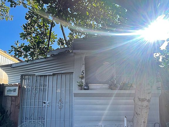 2nd image of 16108 Bellflower Blvd