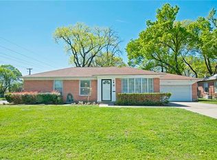 1929 Old Gate Ln, Garland, TX 75042