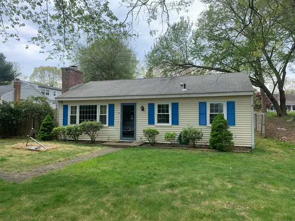 3 4th Avenue, Old Saybrook, CT 06475