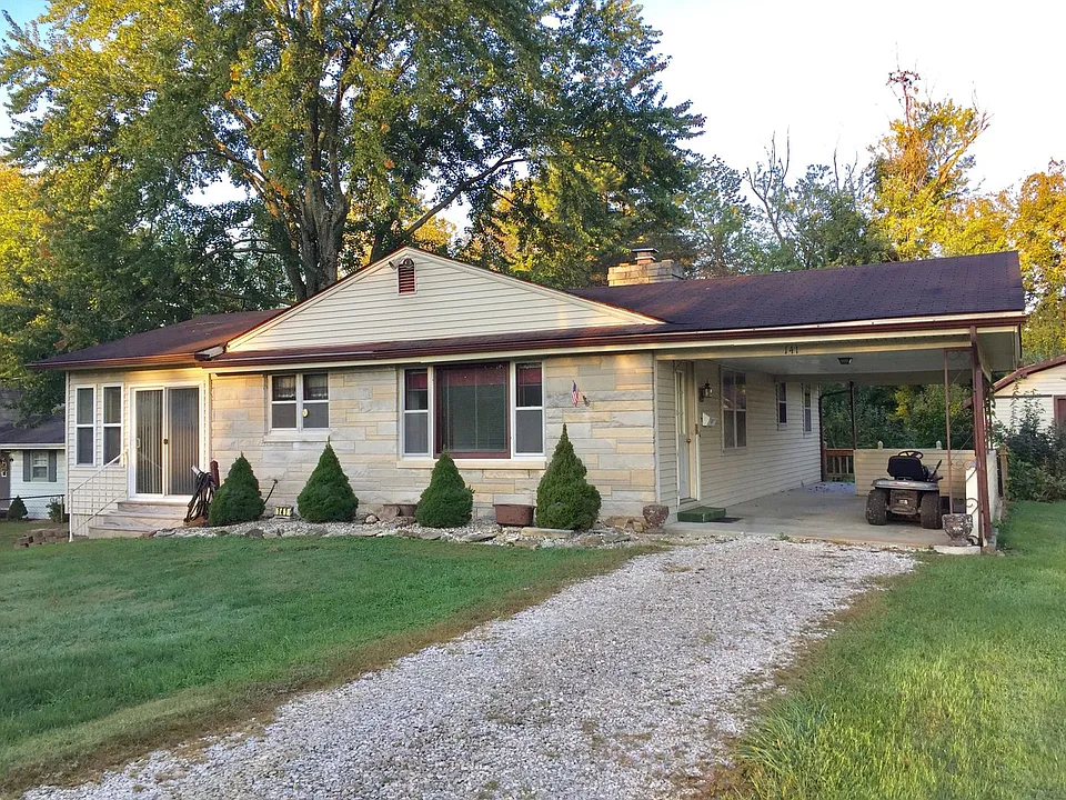 141 N Overhill Dr