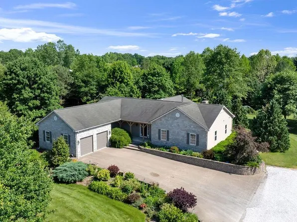 12118 Robins Rd, Westerville, OH 43082
