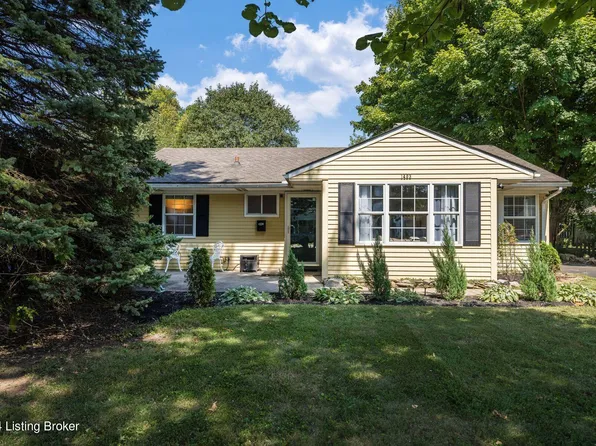 1403 Stonewall Way, Lyndon, KY 40242